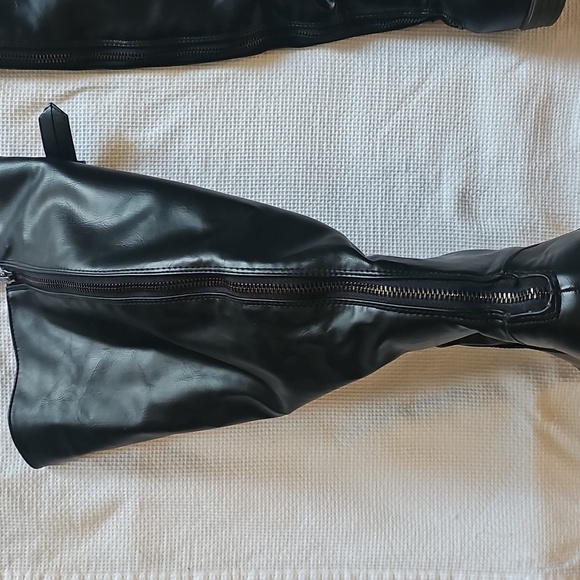 TG Black Knee-High Boots Size 10 - Picture 4 of 8